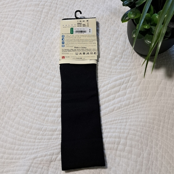Falke Socks | Falke Sensitive London | Black  Pressure Free Top | Size 8- 10.5 - Picture 3 of 7